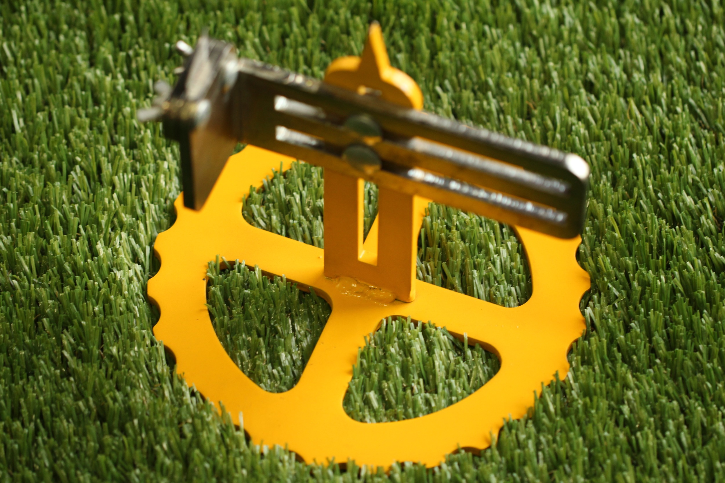 Circle Cutter Synthetic Grass Synthetic Grass Tools Installation Seattle, Washington