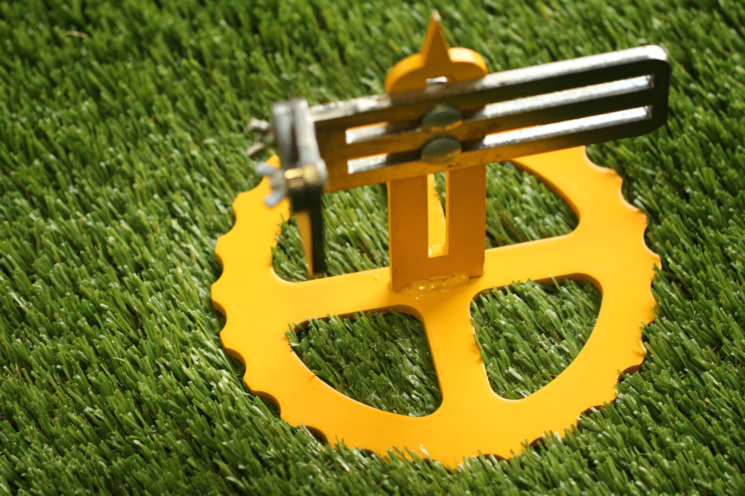 Circle Cutter Synthetic Grass Synthetic Grass Tools Installation Seattle, Washington
